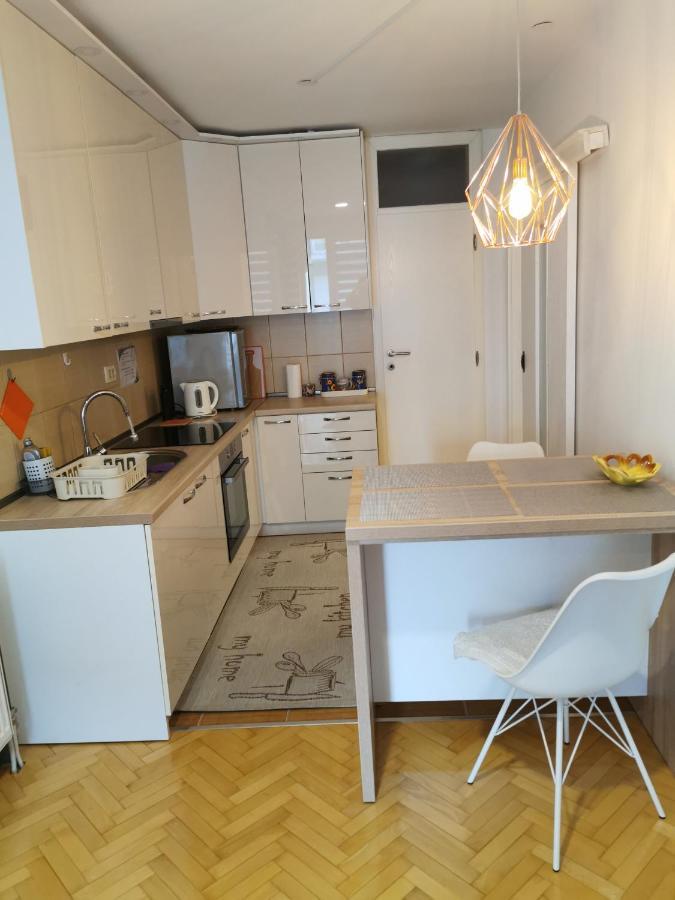 Paradiso Bn Apartma *